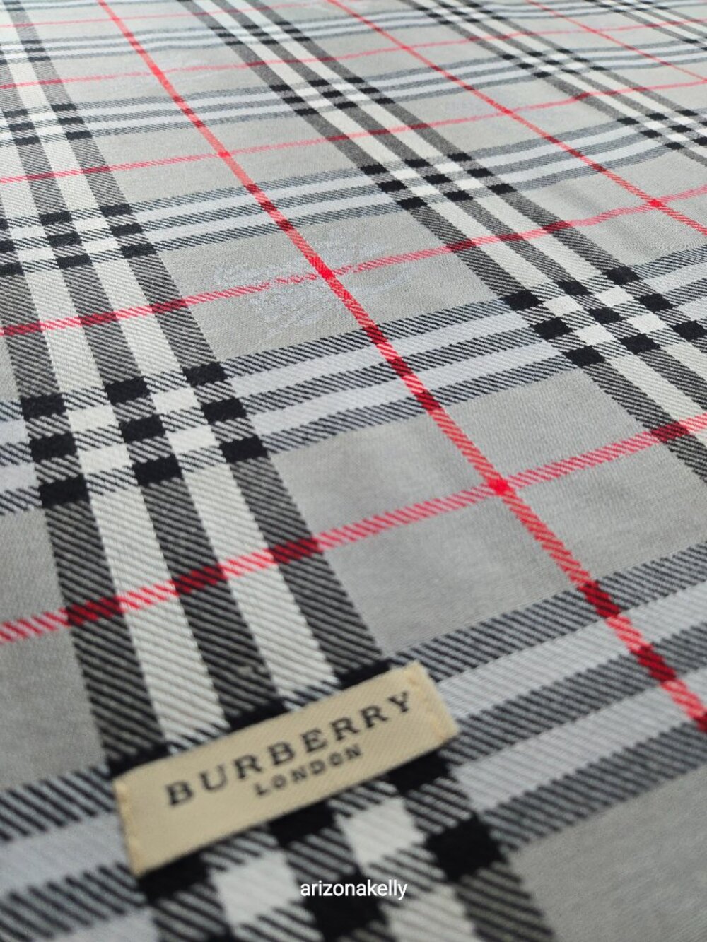 Burberry Grey Nova Check Plaid Scarf With Jacquard Branding & Equestrian Knight - Picture 2 of 13